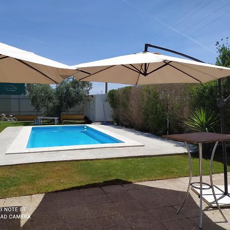 לוס פאלאסיוס אי וילהפראנקה Casa Rural La Noria מראה חיצוני תמונה