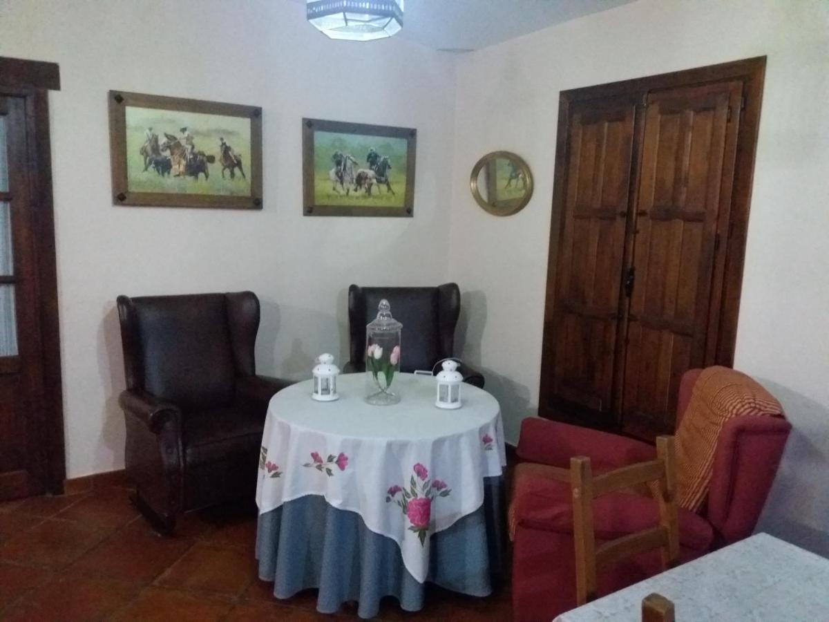 לוס פאלאסיוס אי וילהפראנקה Casa Rural La Noria מראה חיצוני תמונה